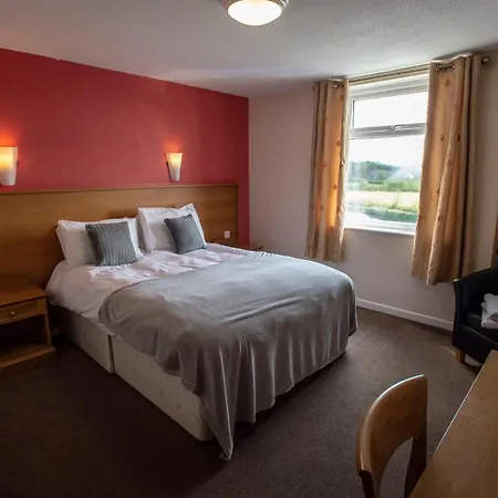 The Birley Arms Hotel Warton Рея-Грин Экстерьер фото